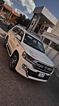 لاندكروزر V8 • ٢٠٠٨ • بدون حادث