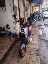 مكلف بلنشر مواصفات معروفه دراجه شحن ار 9 جديد لك شرط الفحص  0772953398...