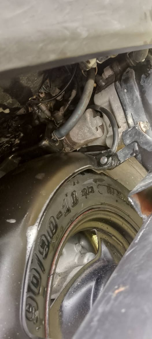 السلام عليكم دراجه ماكس عدلة رمبة صارلهة أقل الشهر من طلعت من الحاوية الدراجة كلهة ختم واحد وبرغي واحد ما مفتوح بيهة ول الصلنصة البلاد موجودة المكان الوركاء ***********
