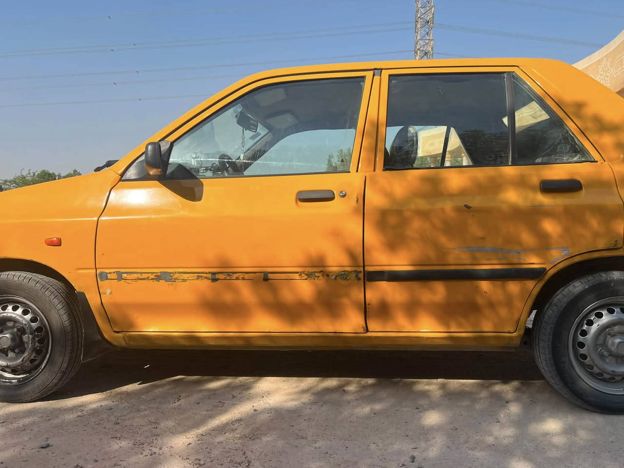 سايبه البيع مديل 18 سنويه 29  سعر 30وبيه مجال 
***********
المكان البصره الزبير شارع 17 
رقم بصره
