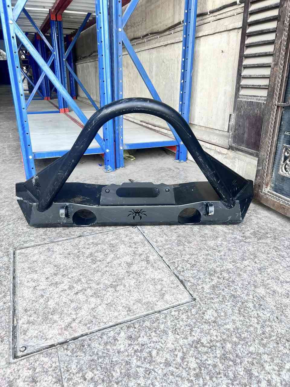 السلام عليكم درع وبي مكان مال ونج جديد ممستعمل السعر 550 وبي مجال  مكانه بغداد ***********
