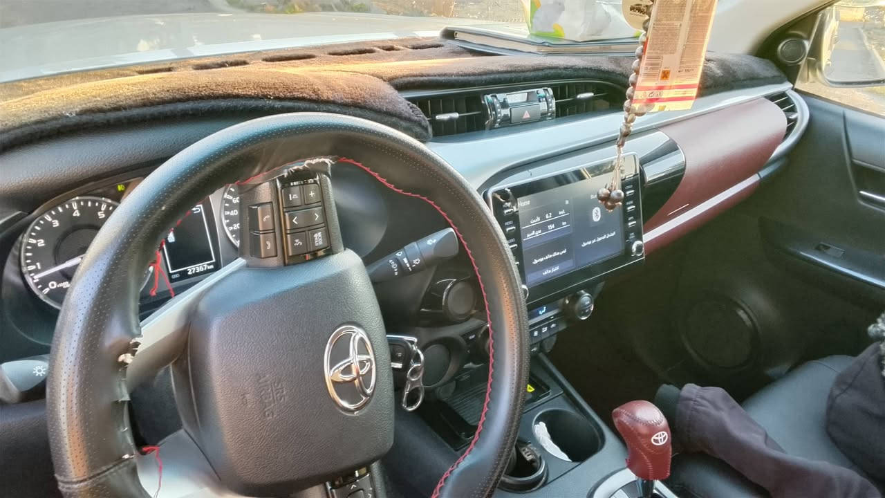 اللبيع تيوته ستيراد خاص كويتي 25 ماشيه 27 الف ***********
