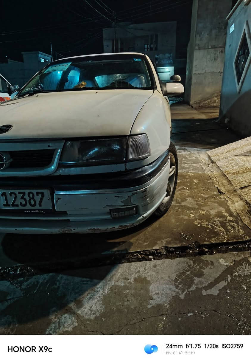 بيع مستعجل 🚗

سلام وعليكم ورحمة الله 

سياره وبل فكتره 

احجم 16 

اني الشرعي 

تحويل ثاني يوم 

رقم صلاح الدين 

السياره كدام العين 

بكان السياره موصل جانب اليمن 

السعر 30 بيه مجال حك جيتك 

اذا مو شراي لا تعبني

الرقم ***********

متواجد على فيس
