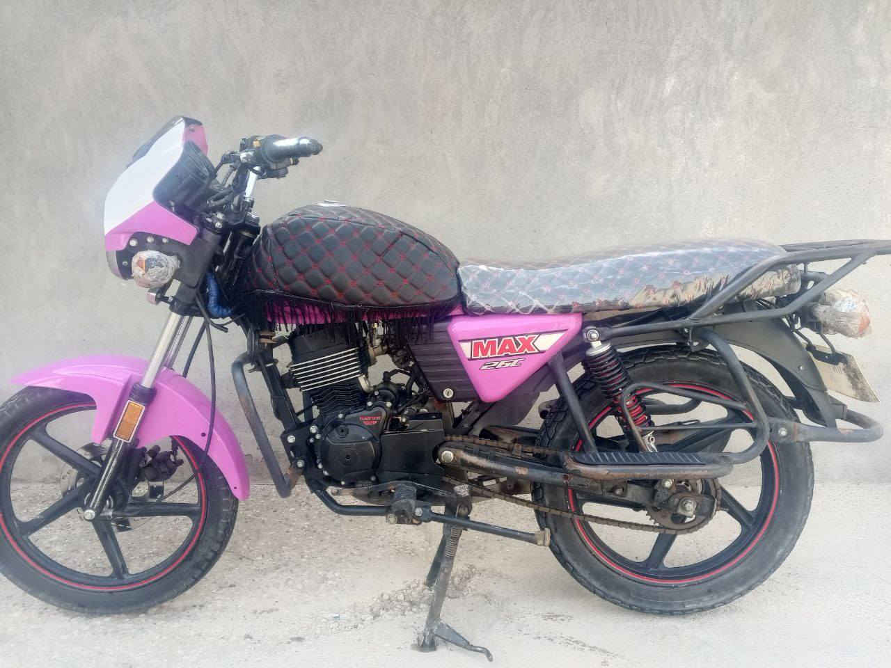 سلام عليكم شباب دراجه دايون 2022اوراق كامله دراجه مكفوله من كلشي..كلشي بيها شغال سلف لايت زنون اشاير دبل اشاره كلشي بختصار االعنوان واسط قضاء النعمانيه السعر والاستفسار على الرقم ***********
