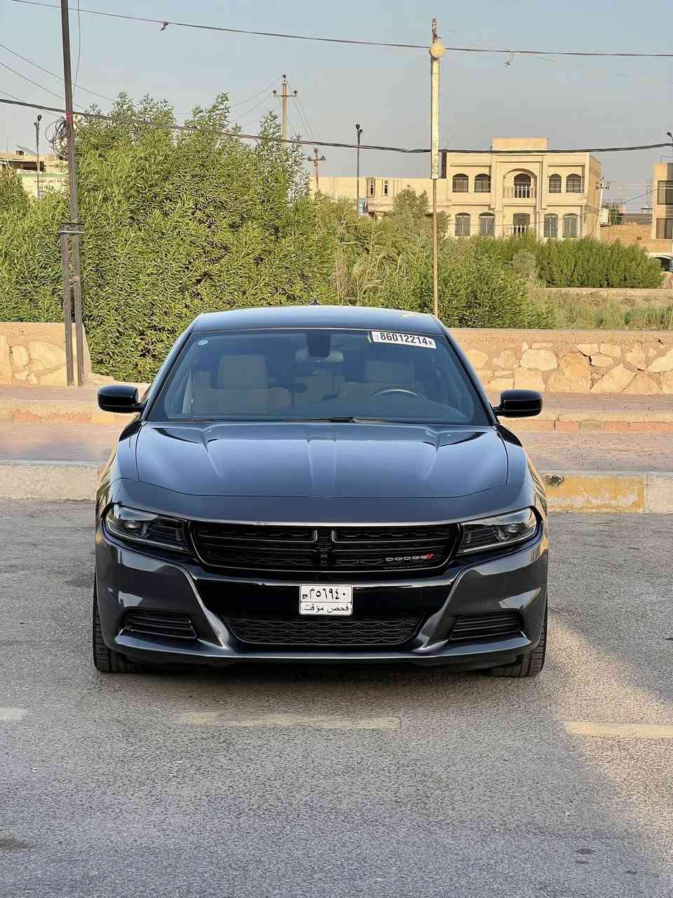 السلام عليكم للبيع فقط 
دوج جارجر 2023 أصل النداء الاخير 
دخول جديد وراد كندي 
رقم فحص مؤقت منفيز بأسمي
تترقم كافة المحافظات 
السياره ماشية 7000 ميل فقط 
كل الايرباكات سليمة 
#المواصفات  Sxt plus
* تشغيل عن بعد 
* محرك v6 3.6L
* شاشة كبيره 
* سستم صوت الباين
* ويل كب 20 
* بصمة ابواب
* كشن كهرباء 
* حساست خلفية 
* السياره علية تزويد من امريكا 
* فول تحكمات ستيرن
حادث كلش خفيف تبديل جاملغ نفس للون  السياره زيرو كل الايرباكات سليم بيه قطعتين كلير من امريكا بدووون حادث وسعره 240 مكان السيارة ميسان *********** السياره كلش جديدة + صور الحادث موجودة بالمنشور
