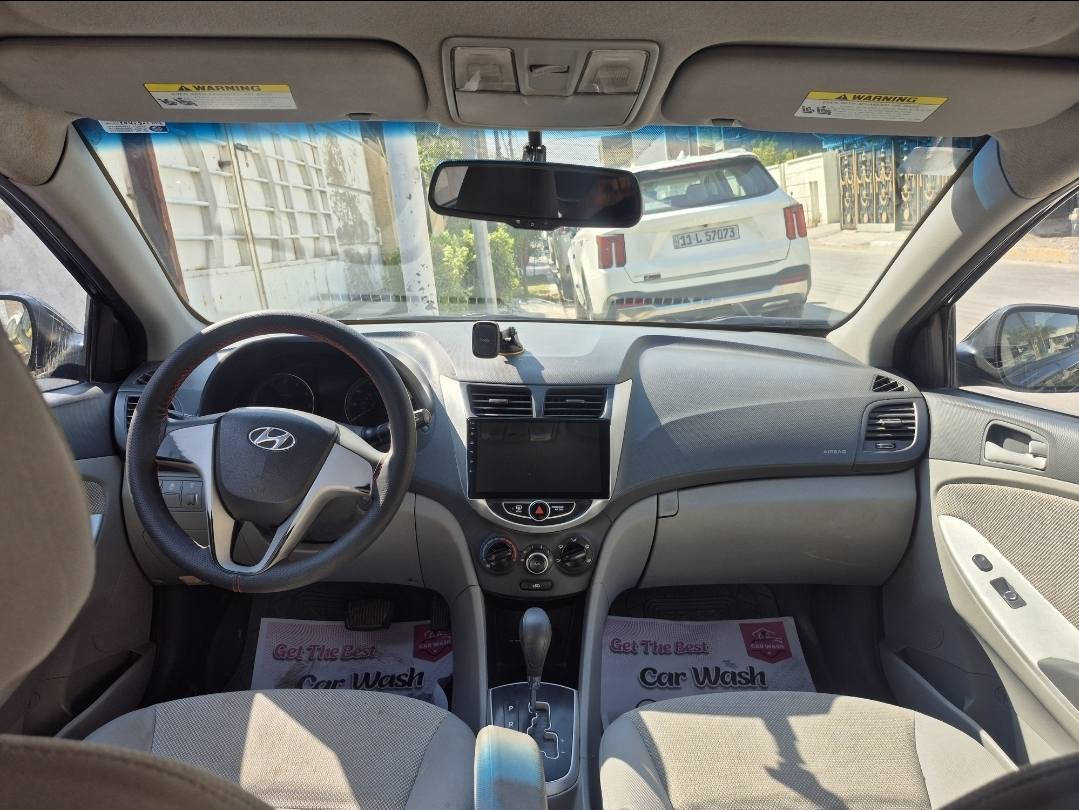 اكسنت امريكي 2013
1600
صبغ جاملغ خلفي فقط ماشيه 115
تبريد ثلج حداديه جاهزه كير كهربائي 
فقط المكينه حاليا بيه كازكيت تنقص مي مكينه ناعمه ما بيه شي 
مكان بغداد الغزاليه ***********
