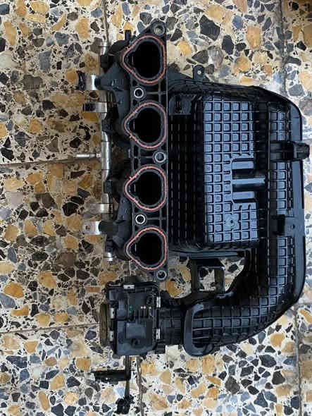 محرك دوج نيون 2017 (1600) كامل مع تفرعاتـه المحرك بحاله ممتازه للأستفسار ***********
مكان بغداد بغداد
