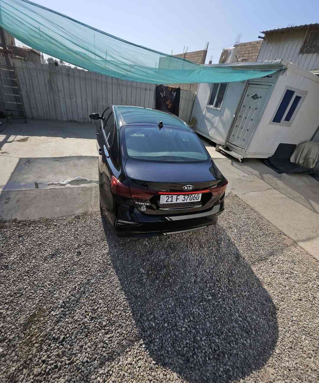 السلام عليكم كيا فورتي موديل ٢٠٢٠ سياره خير من الله حادثه بنيد وجامل عكس السايق بلادي مشدود لغد شالصي مكفول سياره تخم تاير ويل اسود باتري تبريد صدر امامي خلفي كله جديد ماشيه ٧٤ سياره رقمه سليمانيه اانكليزي مكان بغداد السعر ١٢٠ (***********)
