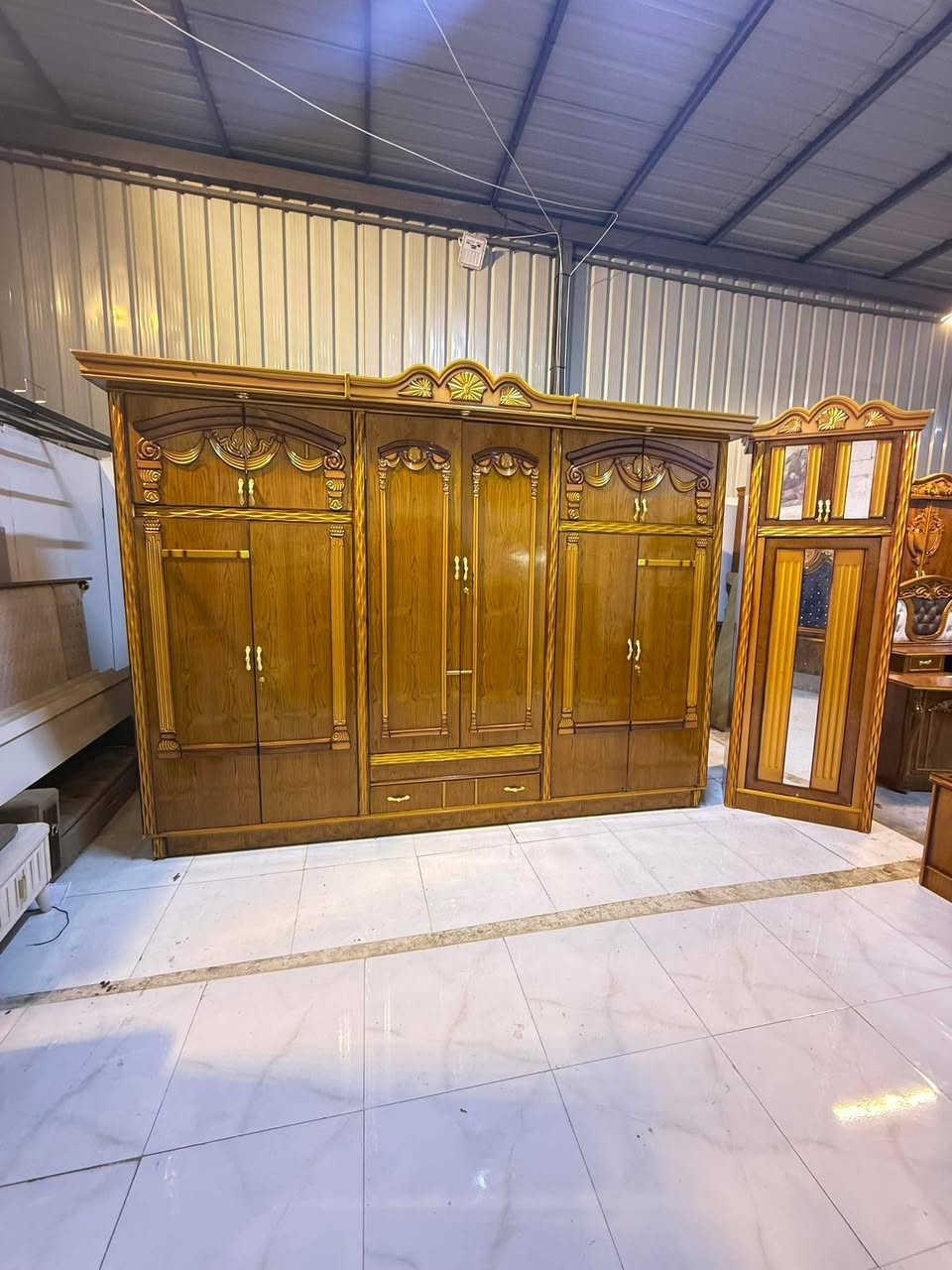 غرفه صاج 
غرفه مستعمله نضافه ٩٠ 
داخل وخارج صاج 
اربعه ملم داخل وخارج خمسه ملم 
نضام تركي 
سعر غرفه مليون ٩٥٠ قفل 
شد ونقل مجاني بداخل بغداد


**إذا كنت صاحب هذا الإعلان وتريد حذفه لأي سبب، رجاءا أرسل رسالة إلى الدعم الفني**