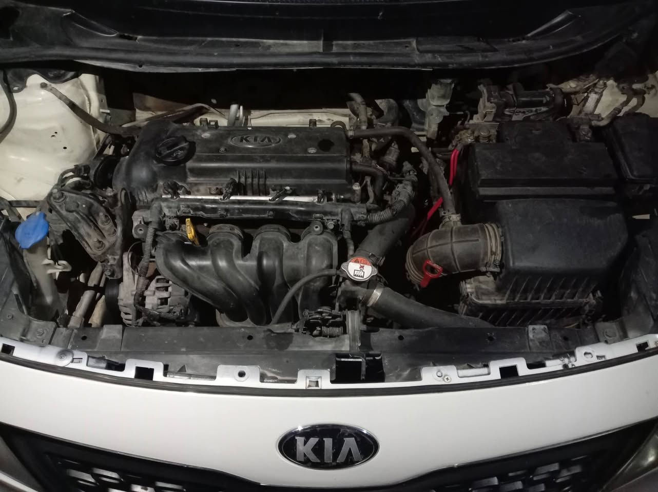 كيا ريو خليجي 13محرك 1600 بغداد السعر 83 وبيها مجال مكان السيارة لانبار فلوجة ***********
