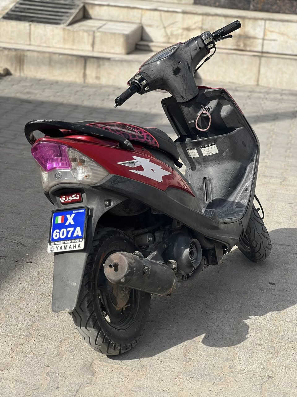 سلام عليكم دراجا ماكس للبيع دراجه اخت رمبا سواداته ختم واحد ويا لمكينه حتا تريشا ول صفحا مال هندر هم مختمه كفرات هم مختمه بس مو ويا لمكينه دراجه بلاديا ما ملعوب بيه كهربائاته شغالا بيه شيال رياضي ماي من لحاريا رياضي يعني بلاد مكاني بصرا جزائر رائدا ب750وبيه مجال حك لجيا ***********
