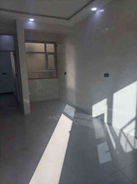 دار 140 متر ركن مربع على شارعين خدمات كامل موقع مميز بناء صفر مامسكون فول ماشي فول مواصفات طابو صرف العنوان كركوك قادسية الثانية قرب مولدة سعدون  للبيع 
السعر 140 مليون وبي مجال
الاتصال و الاستفسار الاتصال على الرقم التالي أو مراجعة مكتب النور الكبير للعقارات والمقاولات ***********
