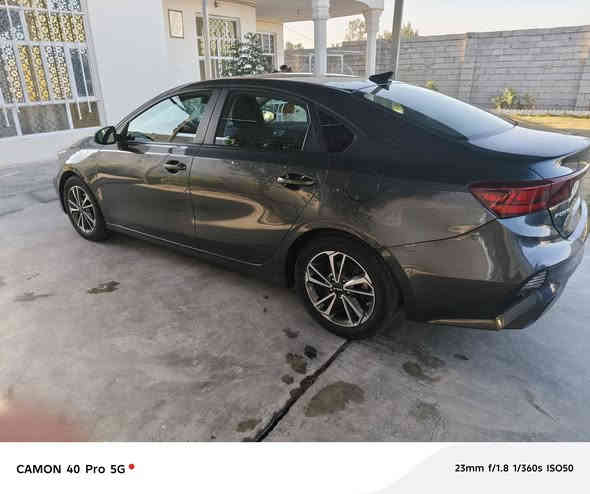 فورتي موديل ٢٣
رقم اربيل باسمي تريد تحويل تريد وكاله سياره حادثها بنيد مصبوغ وجاملغ الايسر بارد ماشيه ١١٨
السعر ١٤٥ 
***********
***********
