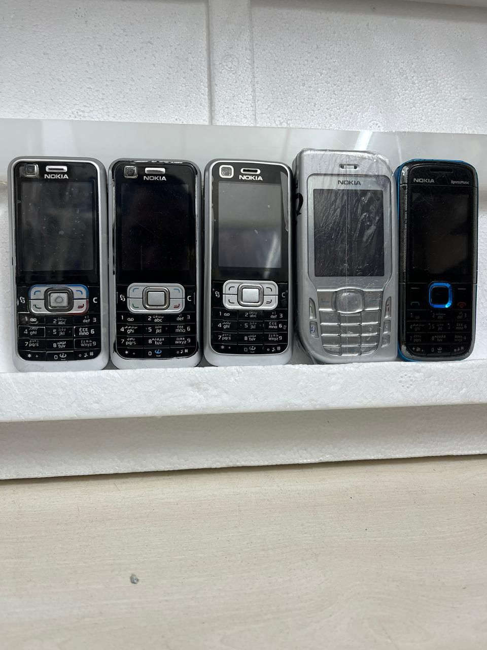 الكل شغال ع الفحص وبشرط/الدمعتين موديل 6670👈سعره 60 الف👉/النوكيا موديل 6120👈سعره 40 الف👉/النوكيا الاكس بريس👈سعره 40 الف


**إذا كنت صاحب هذا الإعلان وتريد حذفه لأي سبب، رجاءا أرسل رسالة إلى الدعم الفني**