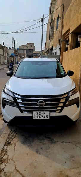 السلام عليكم 
نيسان SV  للبيع موديل 2024
سياره جديده بصمه بصمه تشغيل لايت ليد وزينون بلادي صندوك كهرباء حساس خلفي نقطعه عمياء رادار امامي وخلفي وبعد مواصفات ال SV معروفه قطعتين بيها السياره سعرها 180 
رقمي ***********
