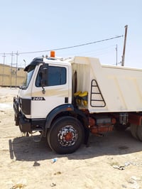 قاطرة ومقطورة • مكينة 35 • نجف