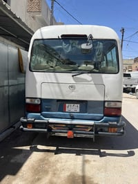كوستر بترة 2001 صبغ احزام استسفار 07711928817 مكاني بغداد