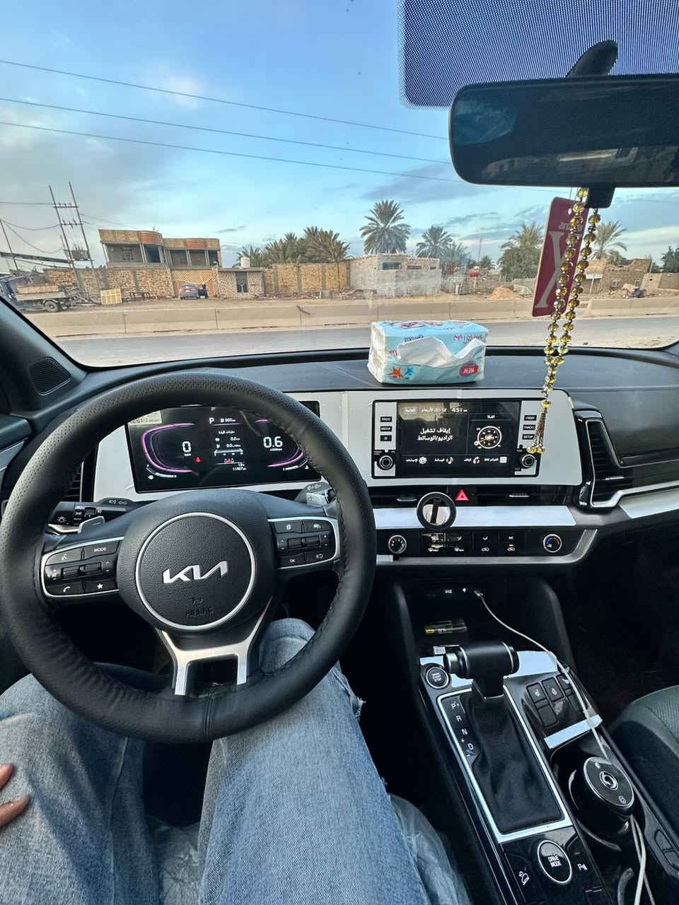 سلام عليكم عندي كيا سپورتاج للبيع موديل ٢٠٢٥ خليجي ضمان شركة ٥ سنوات فول مواصفات ١/١  عدا البنراما  ماشي عداد ١١/ الف كيلومتر مكفول من كلشي سعر ٢٦٥$ قابل للتفاوض العنوان الديوانيه استفسار عن ***********
