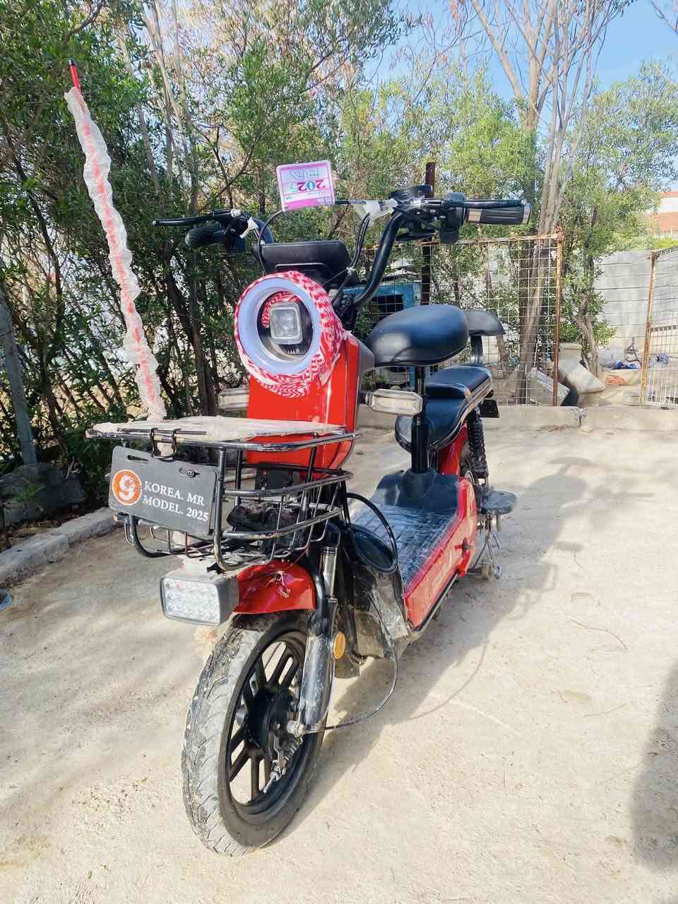 بۆ فرۆشتن  حەجم ١٤ .٤باتریە
نامەیان تەلەفونکن .ژ.***********
