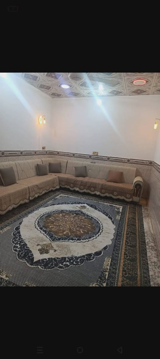 يا الله بيت 105متر بل سديناويه 
شارع صيدلية التفاحه طابوك
 صب كونكريت كامل الخدمات 
تفاصيل البيت غرفه وصاله ومطبخ 
وديوانيه وحمات داخليه خارجيه 
سعر مناسب 
للاستفسار ***********

      _______________________________
عندك #بيت للبيع او #للايجار دزلي تفاصيله وسعره ع الخاص بيع وإيجارات سريعه ان شاء الله والتسهيل من الله / تفضلوا خاص اوالاتصال على الرقم التالي 
      _ _ _ _ __***********_ _ _ _  __
                 مكتب الـسـلام للعقار
