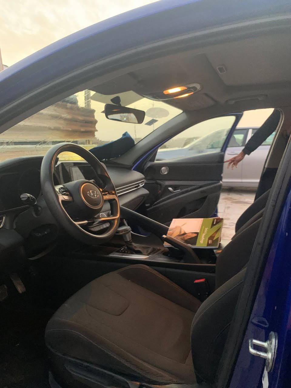 النترا 22 خليجي اصل كفاله عامه فتحه  ويل كب جاهزه وجديده السياره 153 بيها مجال معوقين وكاله عامه مطلقه 
*********** شراي يتصل ما متواجد ع الفيس
