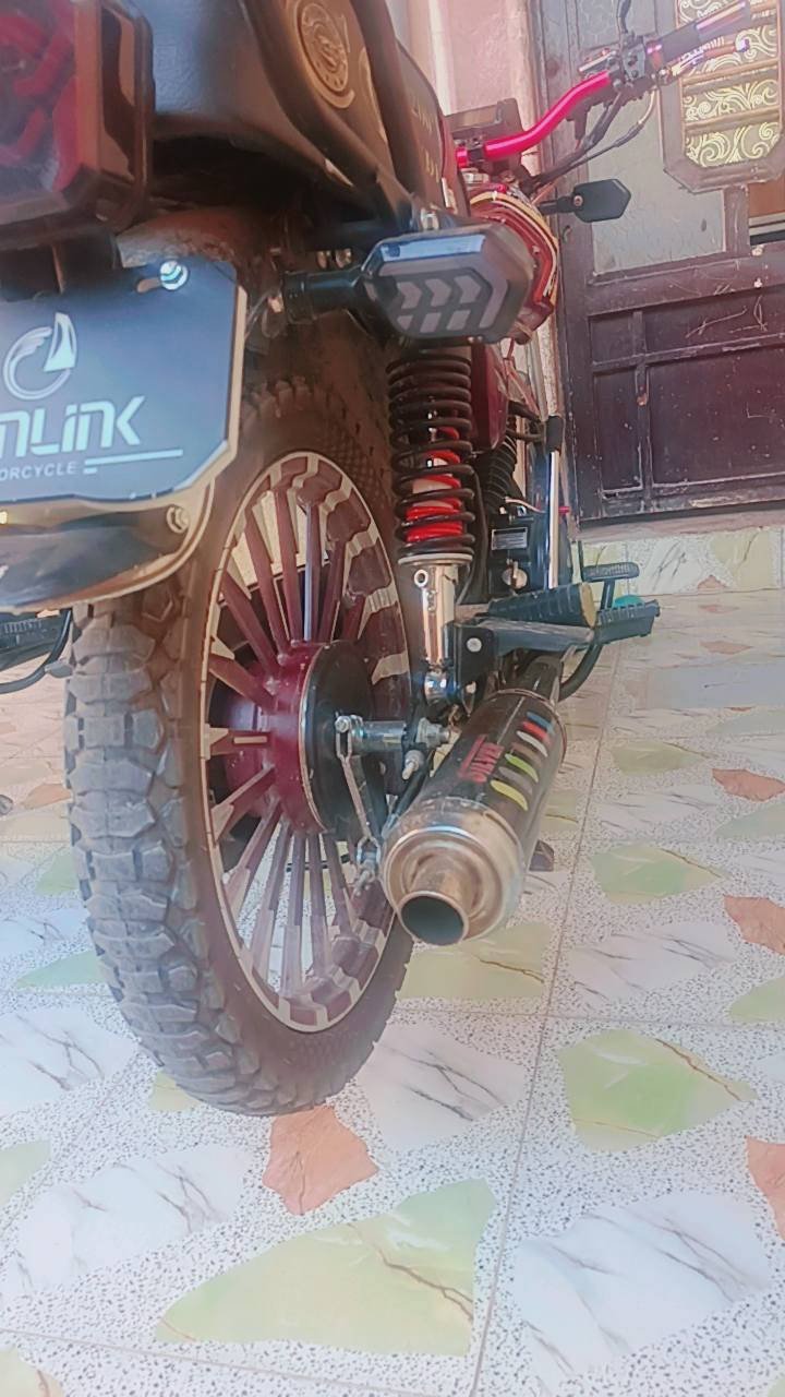 عيوني كلشي كدامك مكفول موديل 25 سعر 900 وبي مجال شي قليل رقممي ***********
ادمن 🤍
