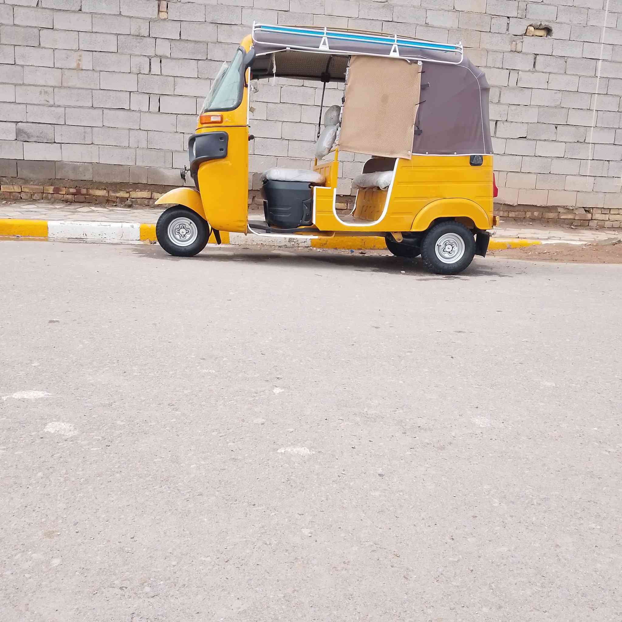 السلام عليكم تكتك للبيع تكتك 20 كفاله عامه قشره ومكينه وكلها شاكر السعر 6 
سعر ست ملايين


**إذا كنت صاحب هذا الإعلان وتريد حذفه لأي سبب، رجاءا أرسل رسالة إلى الدعم الفني**