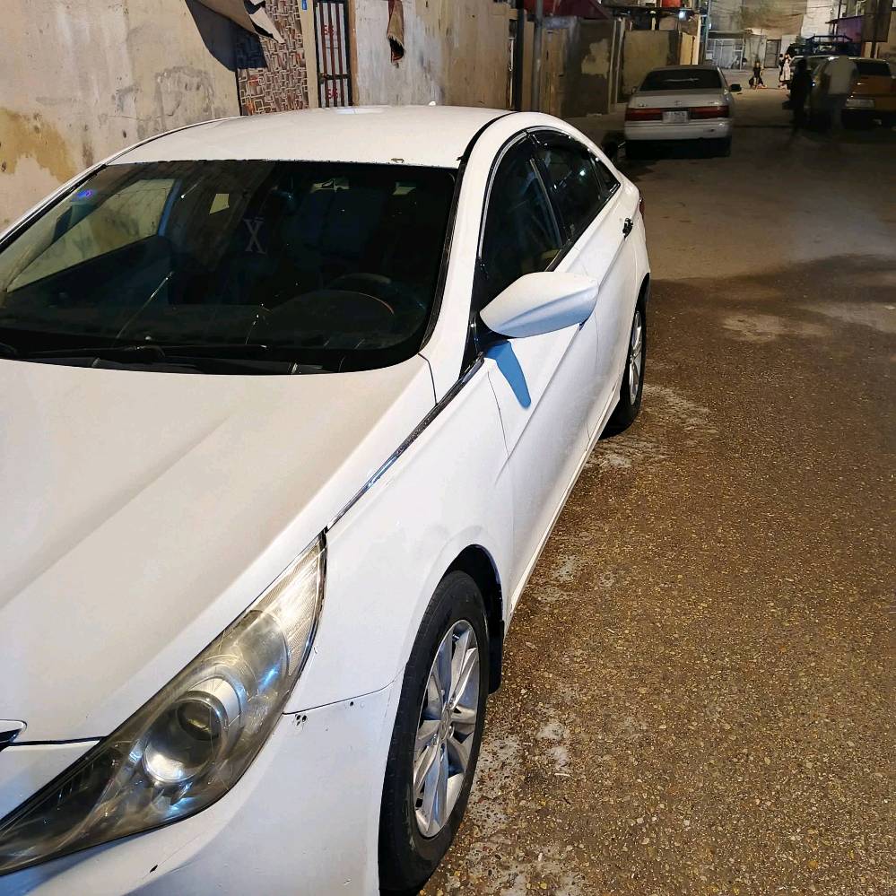 السلام عليكم  سوناتا البيع وارد مريكي مديل  2012مكفول من كصه وا  كلبه وا عيب شرعي سياره  مكين شادله مكين مال تفصيخ مبدل  مكين   وا حداديه وا  كير  وا تخم تاير  جاهزه اي نقص مابيه وا سياره بسمي  سنويه 2028  مكان سياره بصره حي الحسين   
رقم   ***********