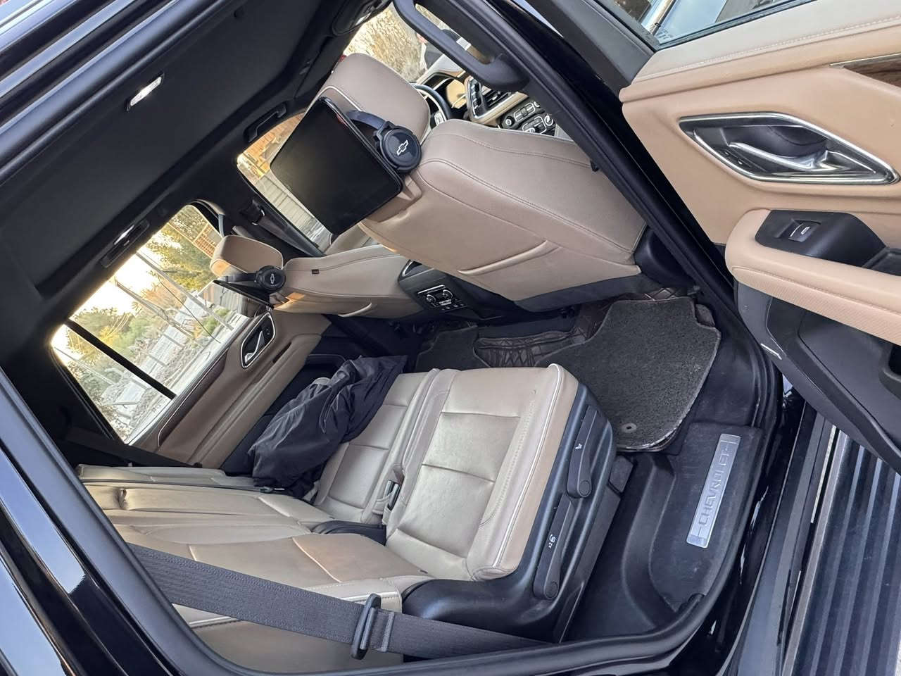 السلام عليكم 
للبيع موديل 23 خليجيه وكاله المنصور مغلفه بي بي اف 
ماشيه 65 الف كيلو كفاله عامه
 معروفه مواصفات البريمير فول جكات 
رقم بغداد الجديد مكان السياره بلحله  السعر 55 يعني 550 ورقه ***********
