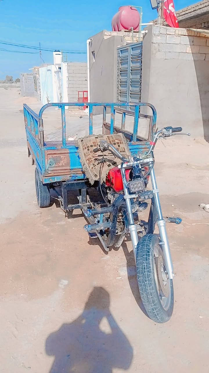 سلام عليكم ستوته للبيع مديل 9 رقم أسود مكينه بيها نمره الولا اني ابيعك كايمه راعيها بل حيدريه سعر 700وبيها مجال للشراي مكاني النجف طريق انجف كربلاء عمود 130 رقم الهاتف ***********

