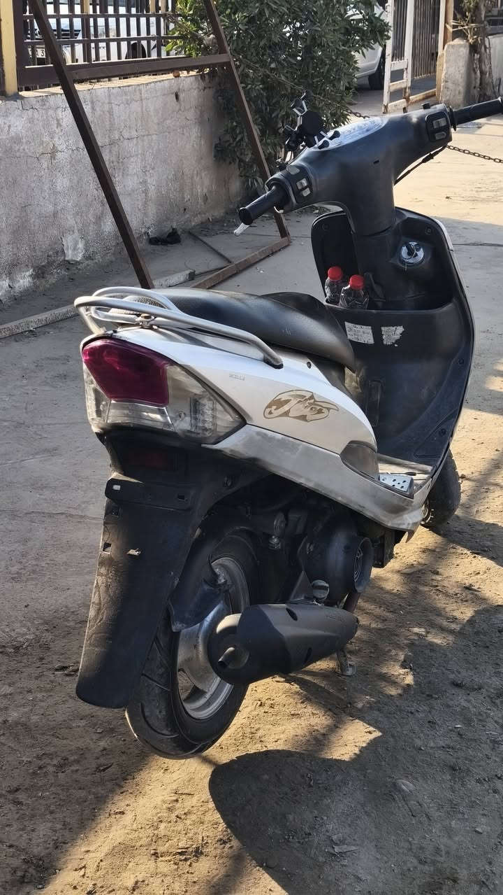 ماكس منغولي بلادي ما مفتوحه ختم واحد 850 وبيها مجال


**إذا كنت صاحب هذا الإعلان وتريد حذفه لأي سبب، رجاءا أرسل رسالة إلى الدعم الفني**