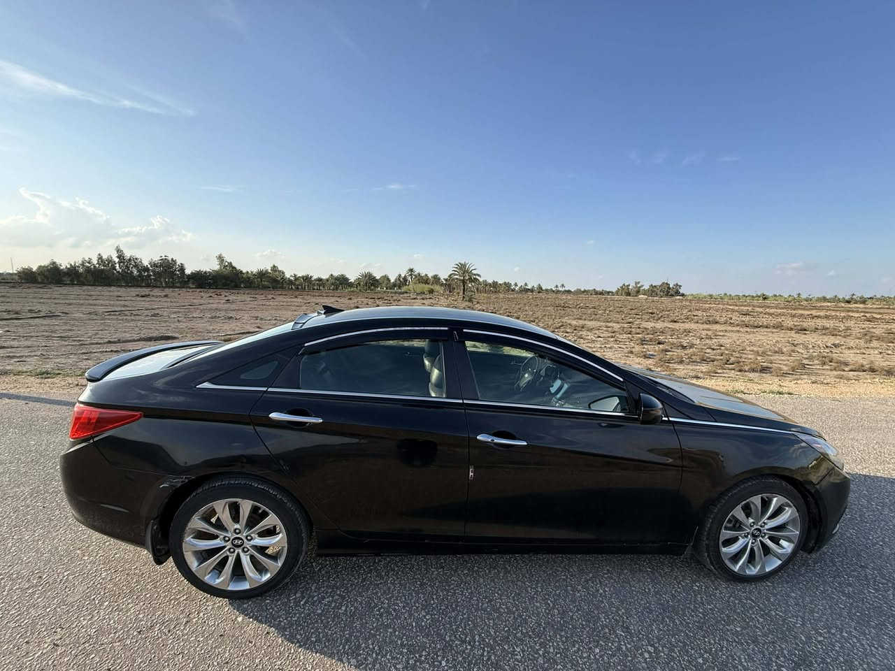 السلام عليكم. سوناتا 2013 وارد امريكي. محرك gdi 2400 
السيارة كفاله عامه كير محرك تبريد ضربة السونار مرفق بالصور  السعر 113 مكاني بابل القاسم 
واتساب ***********
