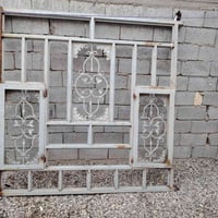 باب وشباج • حديد ثقيل • وركاء