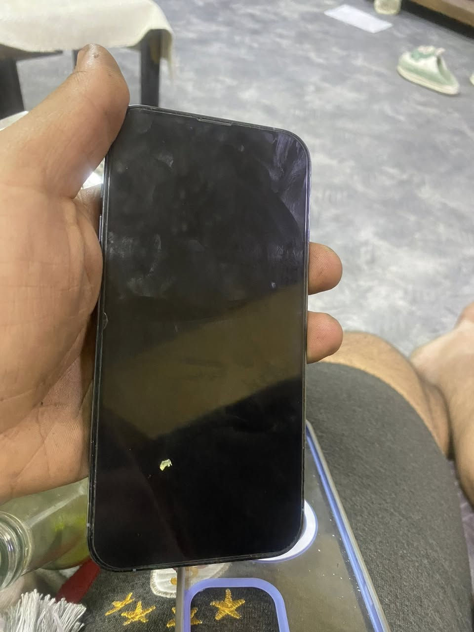 سلام عليكم 13 pro max بطاريه ٨٧ ذاكره ٢٥٦ مكفول كفاله عامه ما مفتوح لون بحري  سعره ٦٧٥ بي مجال قليل مكاني شعب رقمي ***********
