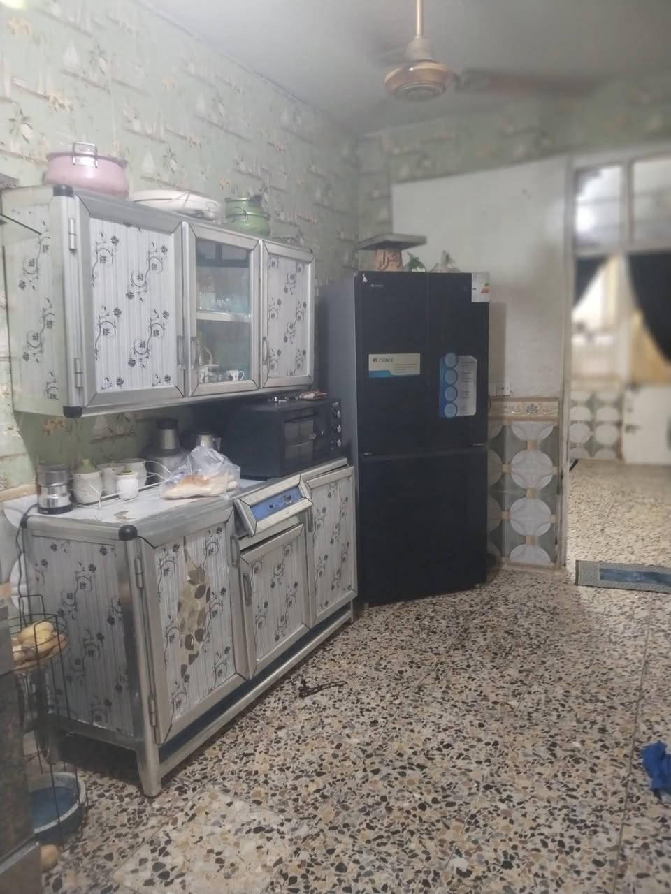 سلام عليكم بيت البيع بدايه الدسيم على الشارع العام
بيت حلو ومرتب
الاستفسار
***********
***********
