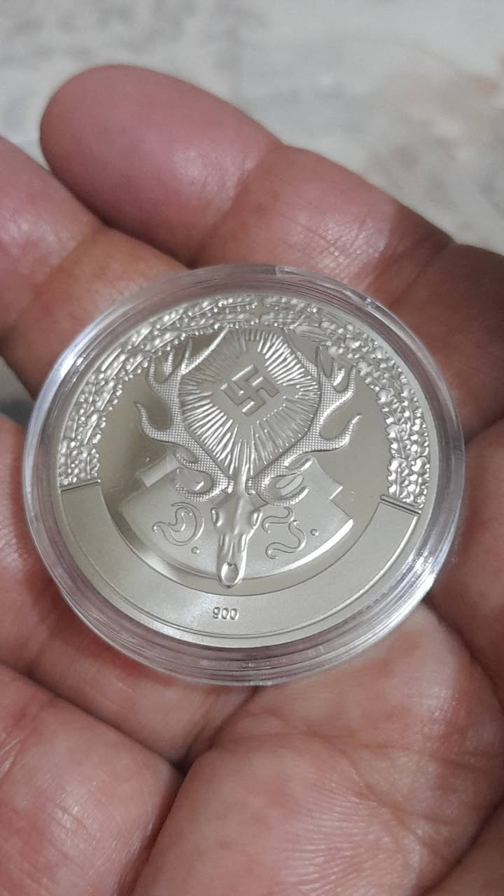 السلام عليكم كل عام والجميع بالف الف خير بمناسبه عيد الفطر المبارك اليكم مجموعه من القطع الفانتازي جميعها بحاله الانسر وبكبسولتها سعر القطعه المفرد ١٣ الف القطعتين ب٢٥ الف يتوفر توصيل داخل بغداد ٥ ومحافظات ٦ اللي يحب يحجز يرسل القطعه وعنوانه ورقمه عالخاص وبخدمته ...


**إذا كنت صاحب هذا الإعلان وتريد حذفه لأي سبب، رجاءا أرسل رسالة إلى الدعم الفني**