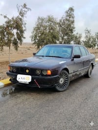BMWموديل 1992 محرك مسكر فانوس  فول اوتماتيك بس گير عادي  رقم اربيل وصا...