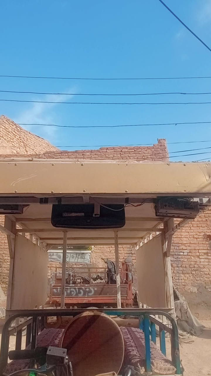 السلام عليكم شبابنا شبابنا محجر للبيع لا طق ولا لحين بيه السعر 100 وبي مجال مكان نجف ***********
