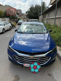 شوفرليت ماليبو 2023 للبيع  الرقم بغداد  السيارة  بصمة شاشة كبيرة تحكما...