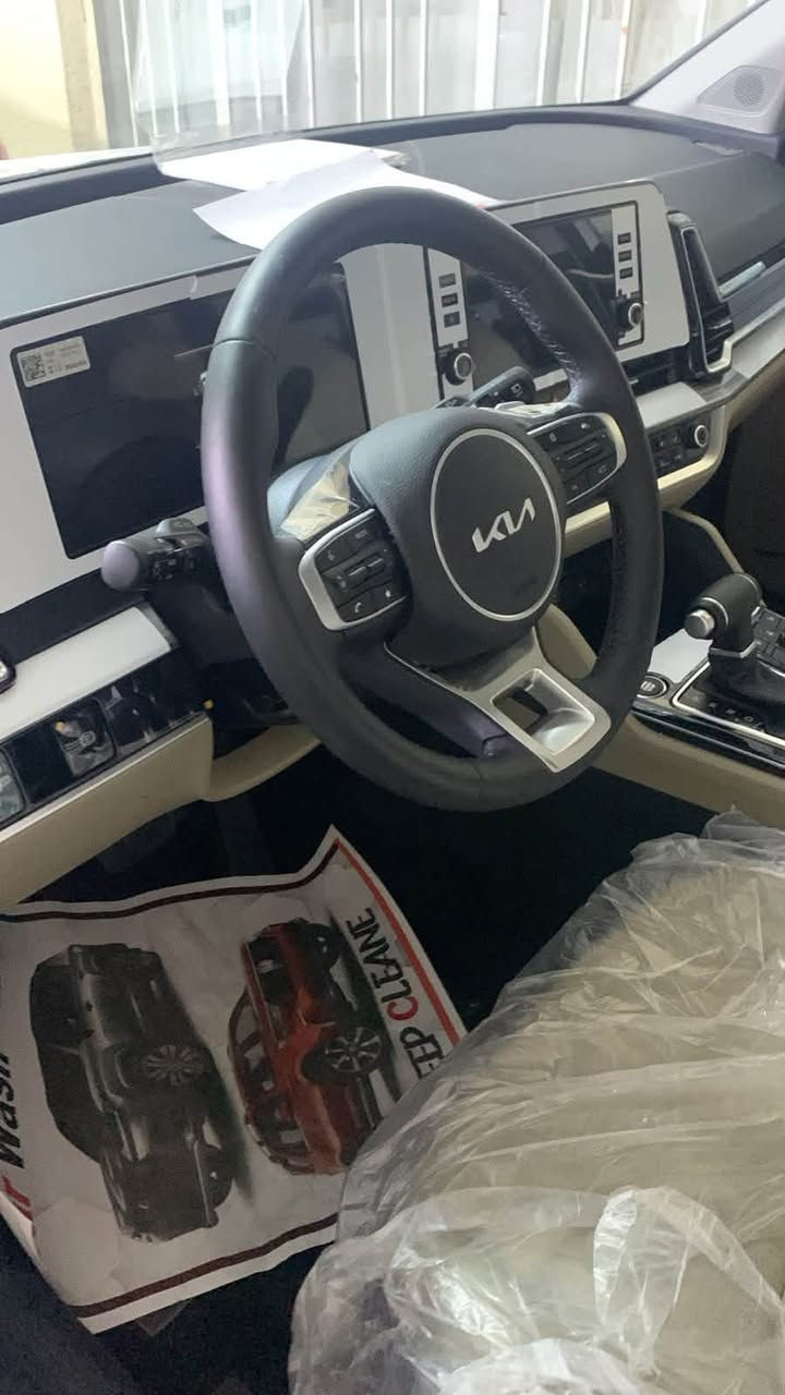 2:12
LTE !!!:
X
كروب توكسان سبورتج العراق
• مجموعة عامة
السلام عليكم
Kia Sportage. 2025 للبيع
من رخصه الادمن
السياره زيرو الزيرو ماشيه 81 كيلو بعدها مصايره الف 
فول مواصفات 1/1
بنوراما
تحكمات استيرن
مري شفط
تشغيل عن بعد ترحيب ابواب
كشنات مخمل ابلادي
كشنين كهربائي
كامرات اماميه خلفيه
حساسات اماميه جانبيه خلفيه
اربعه انظمه قياده
ويل 20
بصمه تشغيل
جنطه كهربائيه
الكشن الخلفي كهربائي
كتلوكات الشركه + ارضيات الشركه موجوده
السياره مكفوله كفاله عامه من الشخط والضربه والصبغ شرط
الفحص والسونار
رقم اربيل شرط التحويل
لل استفسار ***********
السعر 239 وبيها مجال قليل للشراي
C
إضافة وسائط
④
+ إضافة مجموعات
نشر
