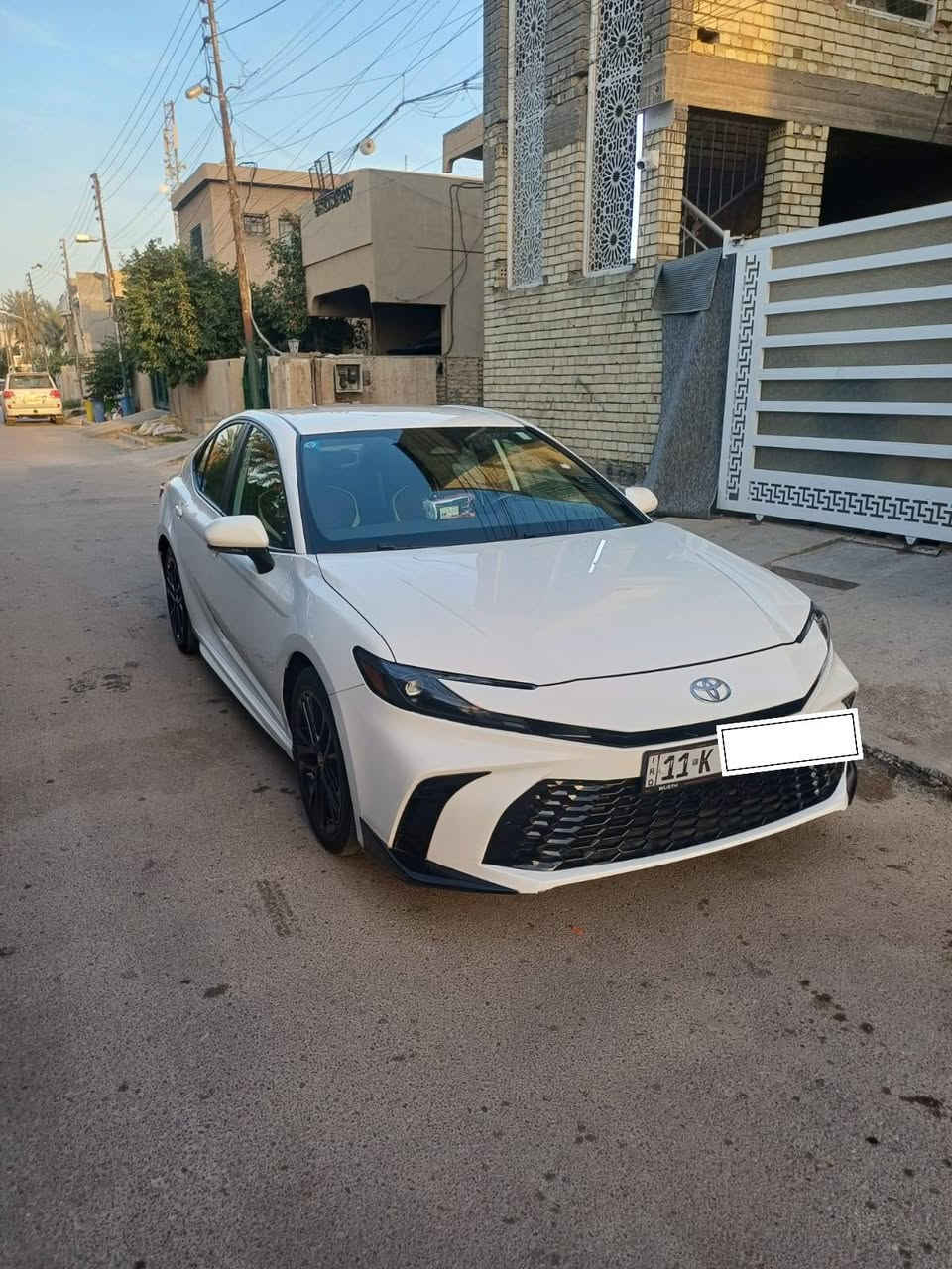 السلام عليكم
كامري 

موديل 

2025 هايبرد

🙏أقره المنشور قبل لا تتصل كلشي واضح بل منشور 

وارد امريكي

ماشيه 18 mi

السيارة مال جناي مستورده ع أيدي ومصلحها تصليح جناي

ضرر جاملغ خلفي وصندوق

وبل تعديل شاصي خلفي  طك ورجع الحم نفسه ما امبدل

السيارة مابيها اي نقص كامله من كل شيء

من مواصفاتها:

رادارات امامي

رادارات خلفي

3 انضمة قيادة

كشن السايق كهرباء 

نقط عمياء

الحفاظ على المسار

بريك تلقائي

سايد بريك كهرباء 

كير شفتات بل ستيرن

مثبت سرعة

اشاير بل مري

كشناتها جلد لونين بلاد

داخل اسود و خط ابيض 

وبعد بيها مواصفات...

السيارة رقم بغداد بسمي تحويل مباشر

رقم الهاتف

***********
