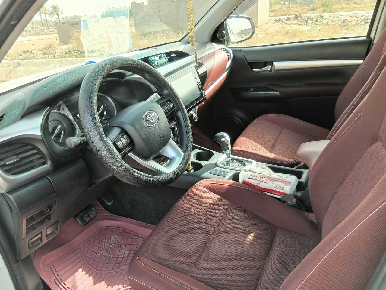 السلام عليكم تيوتا هايلوكس ساز  مديل 2023 سياره مكفوله كفاله عامه فول مواصفات سياره نضيفه خير من الله كير واتماتيك سبيرها  ما نازل بنيد جكات كامره خلفيه ماشيه 50 والسعر 295 وبيها مجال للشراي العنوان بغداد 
***********
