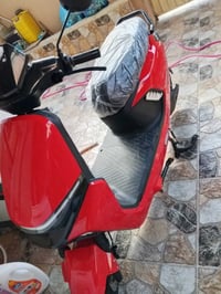 ماطور شحن 5 باتريات للبيع ماشي كيلو فقط السعر 650  للتواصل 07717091417...