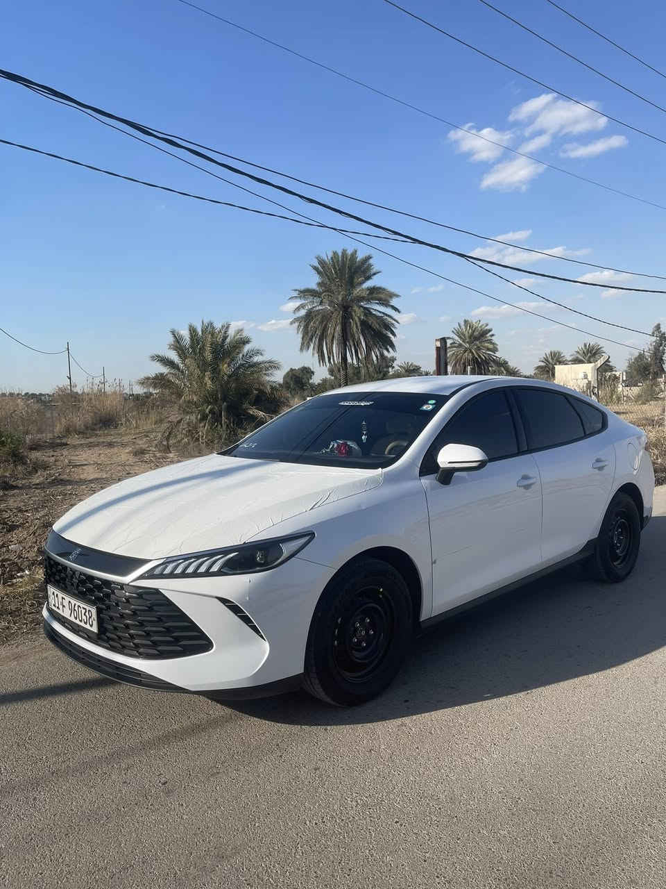 سلام عليكم ✨
چن بلاس 2025  ◼️
   رقم بغداد الدولي  ✨
تحويل او وكاله 
ماشيه 33  الف كلي 🤍
كلش جديده ونضيفه ✅
بيها ملاحضات كلش بسيطه 
مكانها بغداد الدوره 
للاستفسار ***********
