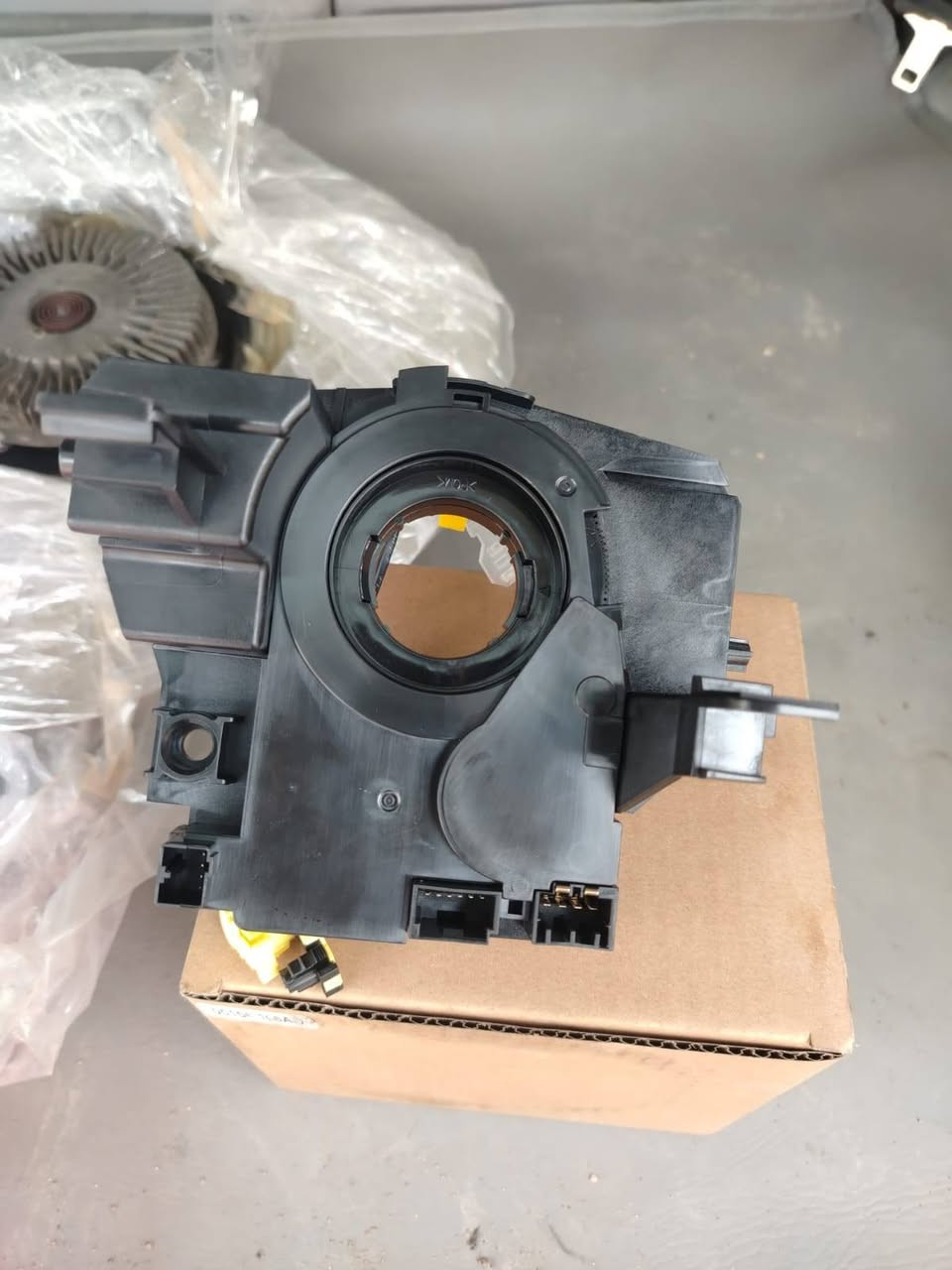 سلام عليكم ورحمة الله وبركاته وصول كميه كبيره من بطاين جاملغ وصدر ونواعم المحرك وشريط ستيرن اذاين محرك فلنجات دسكات جيب باتريوت من موديل ٢٠٠٧_٢٠١٦ ويوجد لدينا خدمة توصيل الجميع محافظات العراق ***********
