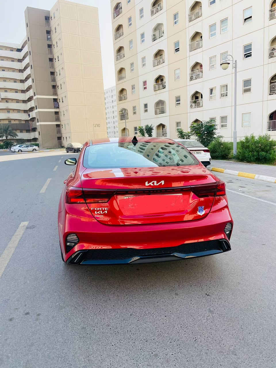 🔹السلام عليكم

🔹كيا فورتي  2024

🔹رقم بغداد  باسمي السياره   

🔹السياره جديده جداا جداا واحلى من الصور

🔹ضررها جاملغ سرقه و حالوب كم وحده بقبق جنطه  (مثل ما موضح بصور )

🔹بجم كبس شرط / بــدون ايربااك  

🔹ماشيه18 الف ميل فقط 🔹

🔹مواصفاات السياره   

🔹شاشه حجم كبير  + كامره دواره 

🔹رادار امامي اوتو بريك 

🔹نضام تحديد مسار للسياقه الالكترونيه

🔹تحكم استيرن كل الجهات    

🔹مانع انزلاق + كروز سرعة 

🔹محرك 2000  

🔹شاير بالمري 

🔹تبريد قطعتين 

🔹السياره جديده جدا جدا اي نقص مابيها 

------------------------------------------

السعر158 وبيها مجال للطيبين

رقمي للستفسار***********
