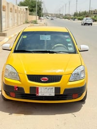 كيا ريو ٢٠١٠ خليجي مكفوله فقط دحجه بصيطه بالهلال الخلفي محرك  1600 سيا...