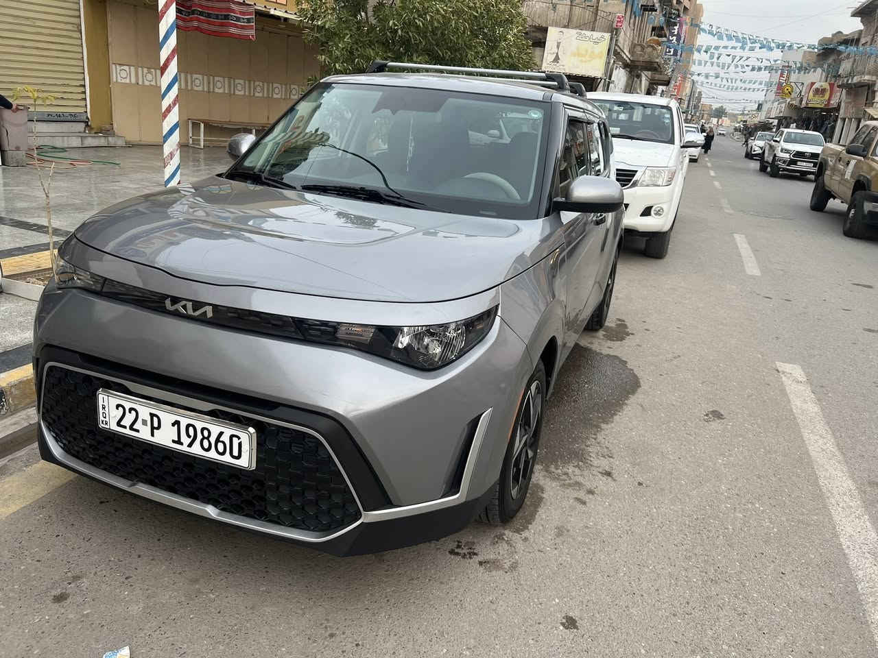 س ع اخوان هاي سياره لبيع موديل 23 بي قطعتين صبغ بدون دواخل  سعر 165 بي مجال قليل رقمي *********** مكاني كركوك
