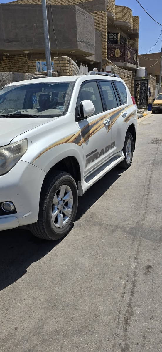 السلام عليكم برادو ٢٠١٠ رقم بصره بسمي مشروع وطني محرك اربعه سبيردفن بيه فقط بارد كما موضح بالسونار ماشية٣٢٨ الف سعر ١٩٠ رقم *********** سياره موجوده في واسط
