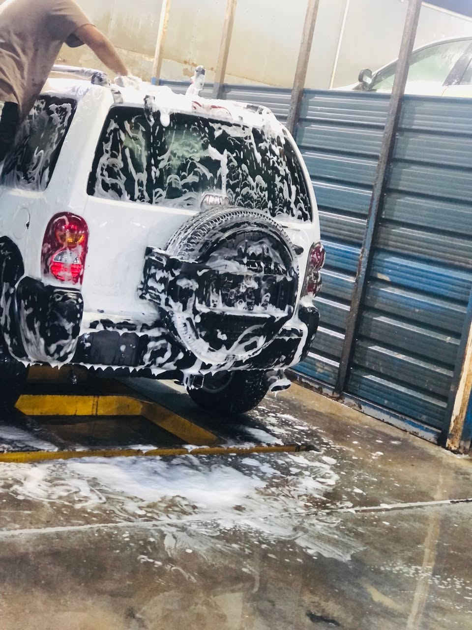 سيارة جيب لبرتي ٢٠٠٤ مزاد وزارة الداخليه كتاب ألمزاد بسمي
كهربائيات كير مكينه حاويه جديد سياره جهازه
تخم تاير سنتر لوك نقص تبريد صونده طكة عندة تبديل المكينه  سعر ٥٥ مامتواجد على الفيس
لاتصال بالرقم ***********
